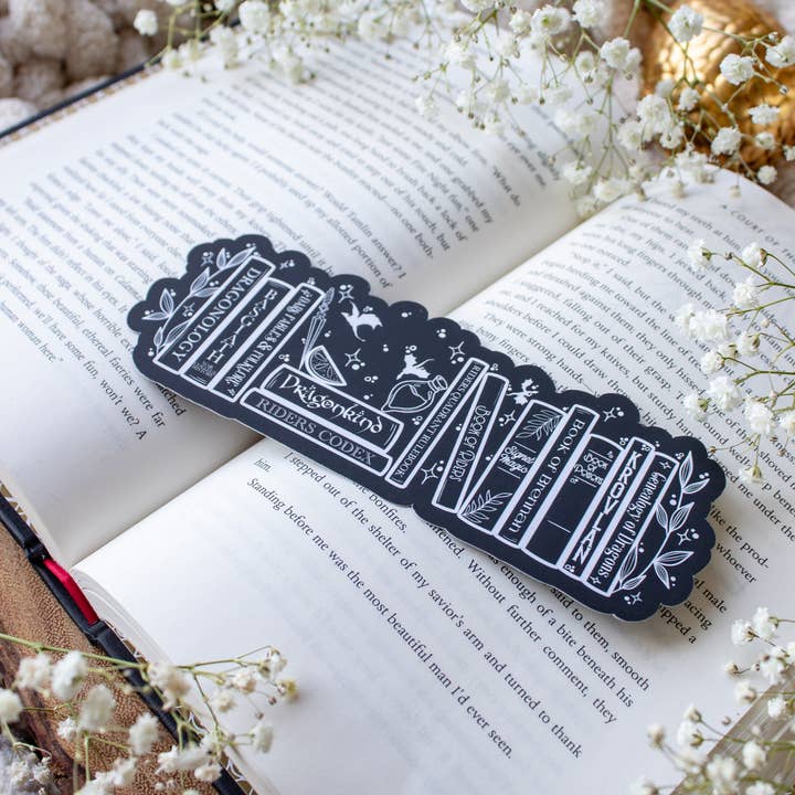 Fourth Wing Violet's Bookshelf Bookmark image 0