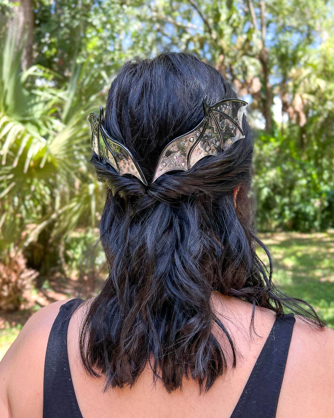 Black Dragon Wing Comb Set